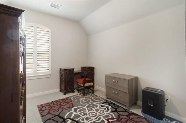 2nd Floor Guest Bedroom | Image 26