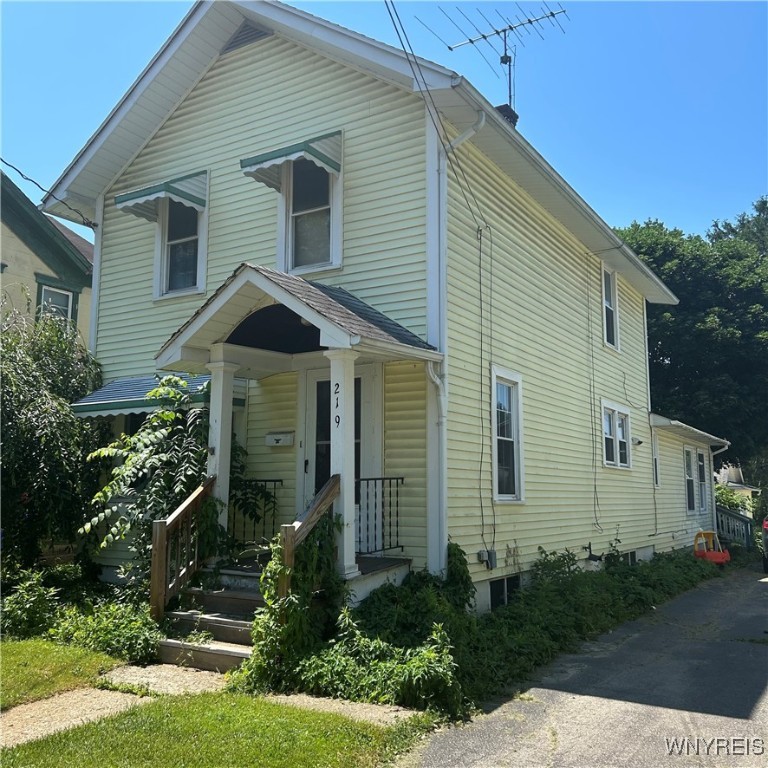Jamestown St, Gowanda, NY 14070