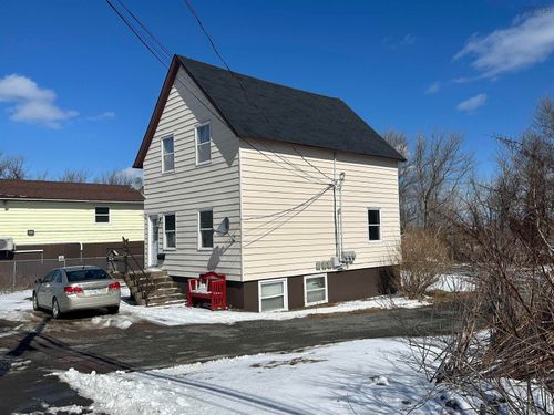 1326 Main Street, Glace Bay, NS, B1A5A7 | Card Image