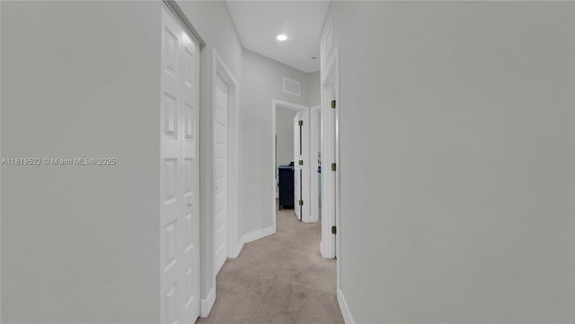10380 Nw 88 Th Ter, Townhouse with 4 bedrooms, 3 bathrooms and null parking in Doral FL | Image 21