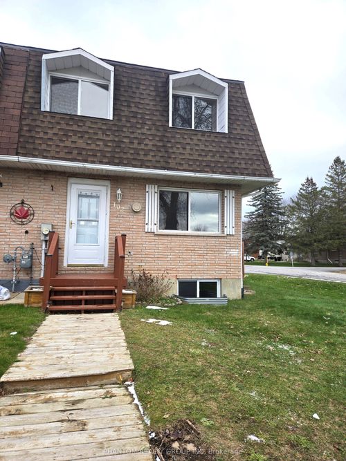 102 Carraway Cres, South Dundas, ON, K0C1X0 | Card Image