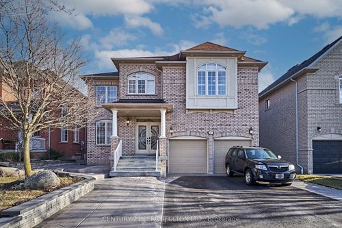 47 Vineyard Ave, Whitby, ON, L1P1X5 | Card Image
