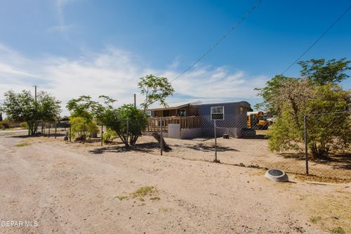 500 Tikal Dr, San Elizario, TX, 79849-7508 | Card Image