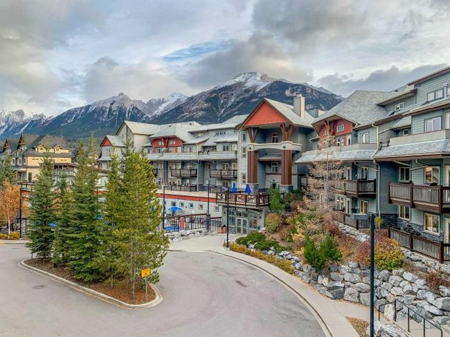 218 - 107 Montane Road, Home with 2 bedrooms, 2 bathrooms and 1 parking in Canmore AB | Image 1