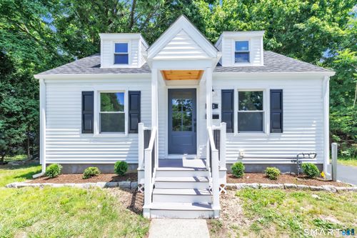 21 Meadow St, Milford, CT, 06460-3408 | Card Image