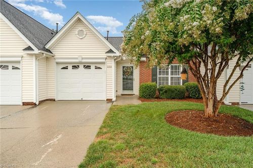 1333 Bayswater Dr, High Point, NC, 27265-7295 | Card Image