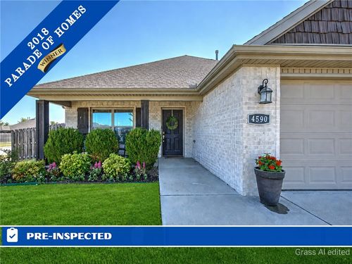 4590 W Croft Dr, Fayetteville, AR, 72704-5041 | Card Image