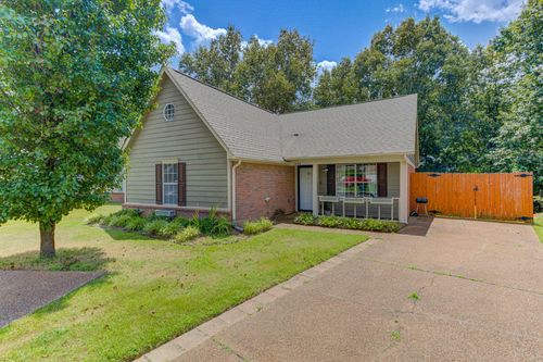 7893 Bentwood Cir, Cordova, TN, 38018-7813 | Card Image