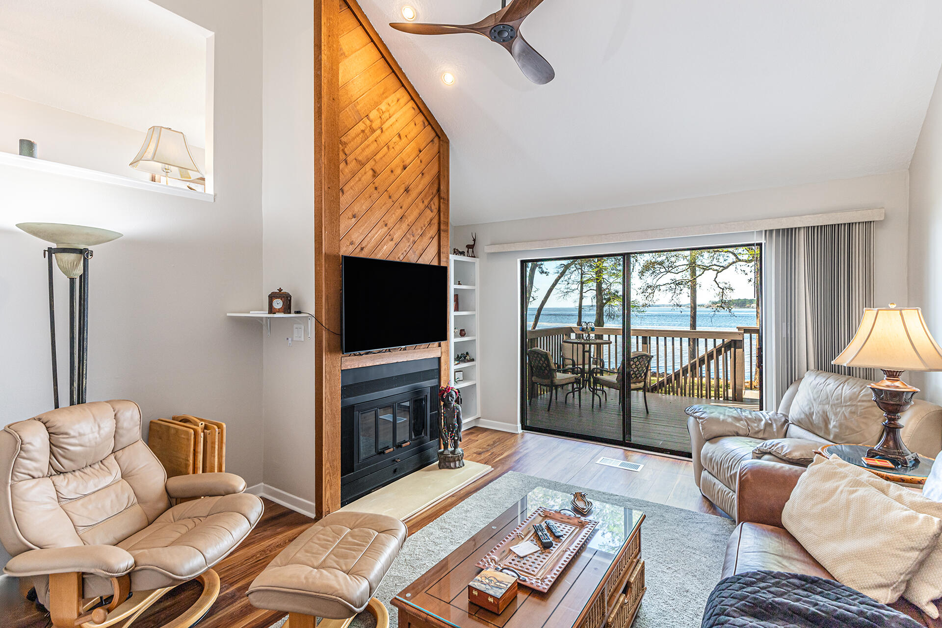 Marina Cove Dr, Niceville, FL 32578