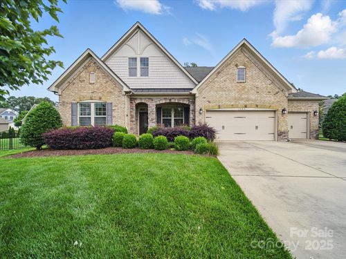 1004 Fairbanks Ct, Indian Trail, NC, 28079-7838 | Card Image