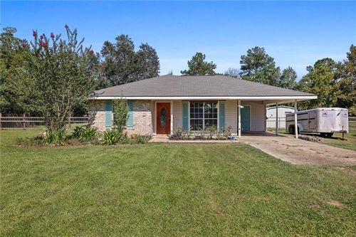 49448 Gateway Dr, Loranger, LA, 70446-3142 | Card Image