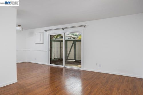 40-2890 Treat Blvd, Concord, CA, 94518 | Card Image