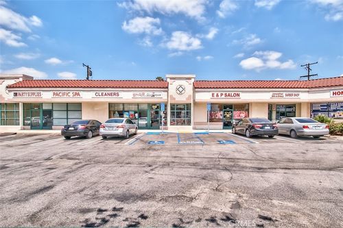 9682 Central, Montclair, CA, 91763 | Card Image