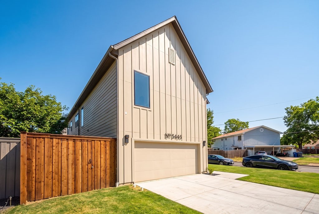 Residential Lease in Dallas