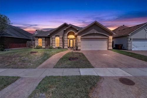 6130 Queen Jane St, Corpus Christi, TX, 78414-3978 | Card Image