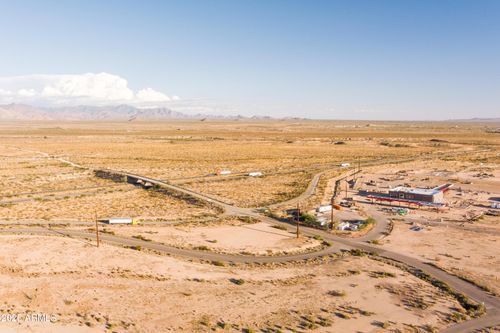 32208-32-10800 Golden Valley Rd, Golden Valley, AZ, 86413 | Card Image