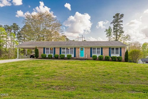 2732 Nutbush Rd, Henderson, NC, 27537-6243 | Card Image
