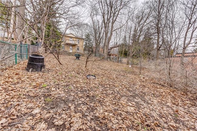 62 Queen St, House other with 3 bedrooms, 2 bathrooms and 2 parking in Guelph ON | Image 26