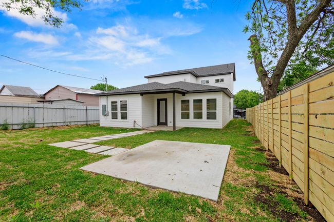2827 Grafton Ave, House other with 4 bedrooms, 4 bathrooms and null parking in Dallas TX | Image 24