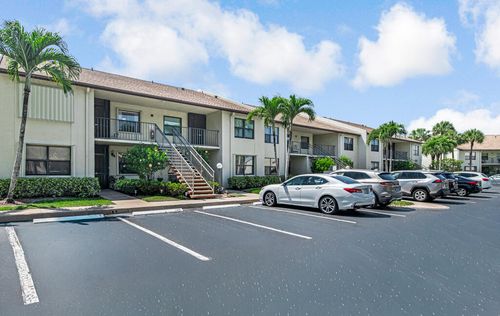 1223-7915 Willow Spring Dr, Lake Worth, FL, 33467-3232 | Card Image