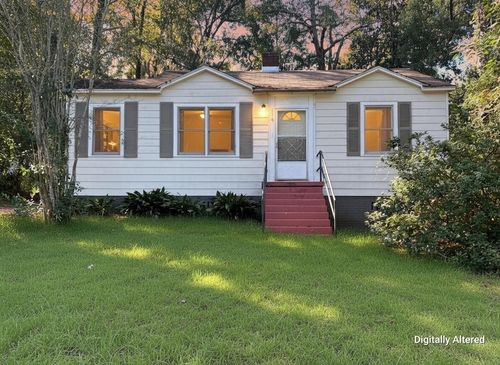 1119 Pine Avenue, QUINCY, FL, 32351 | Card Image