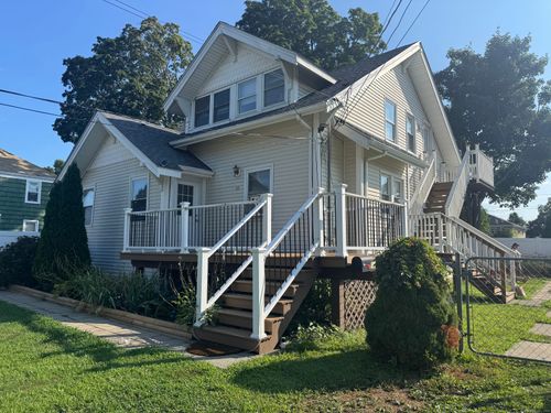 16 Hayes Dr, Milford, CT, 06460-4131 | Card Image