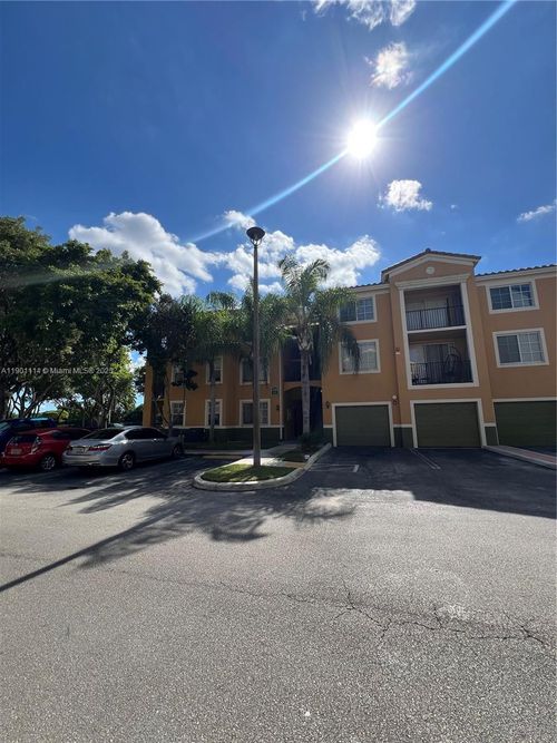 apt-301-2440 E Preserve Way, Miramar, FL, 33025-3926 | Card Image