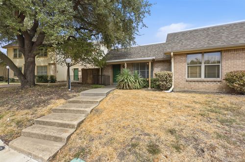 13915 Brookgreen Dr, Dallas, TX, 75240-5915 | Card Image
