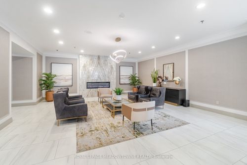 406-75 King St E, Mississauga, ON, L5A4G5 | Card Image