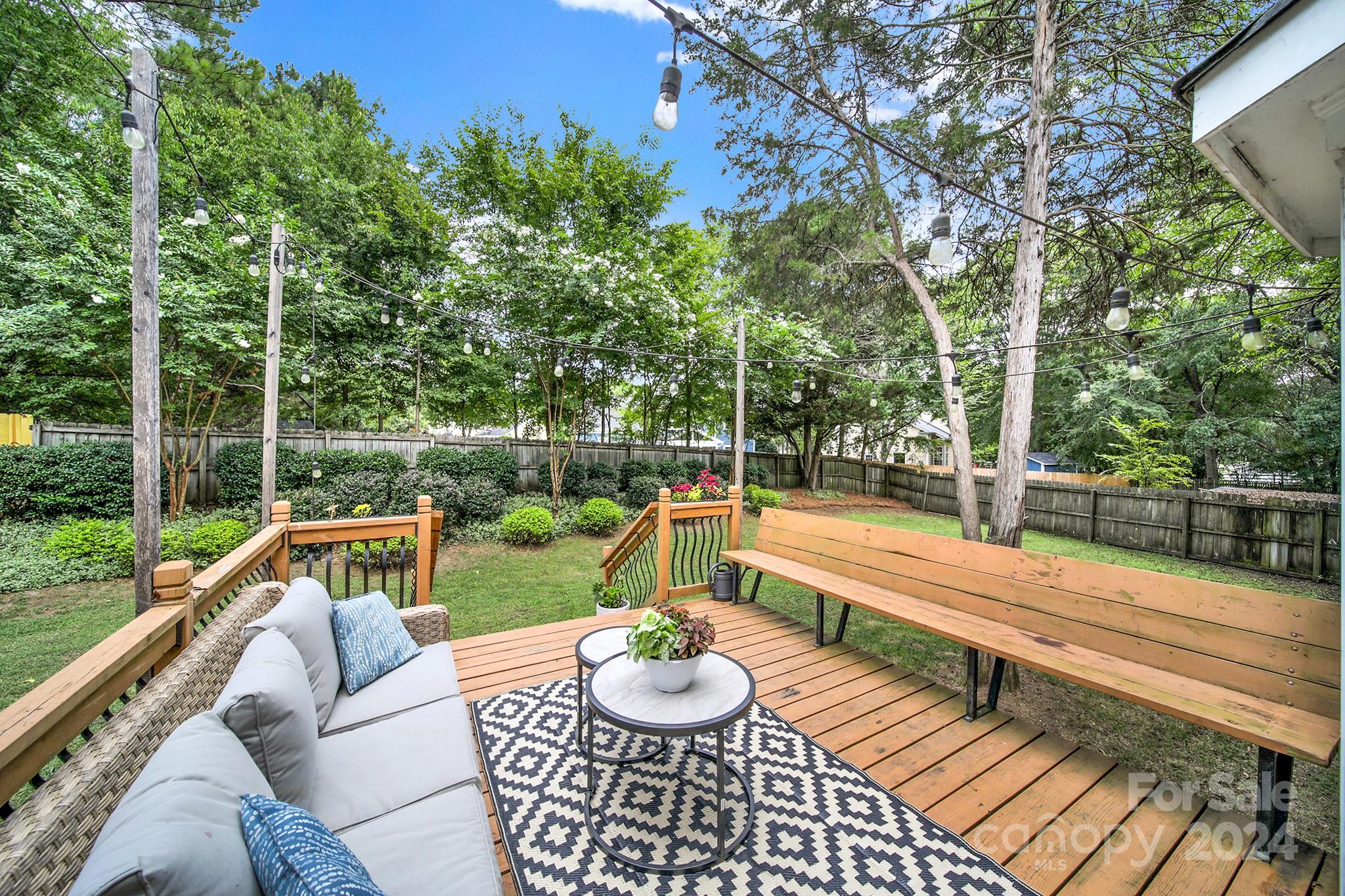 Four Acre Ct, Charlotte, NC 28210