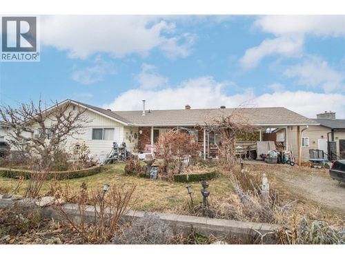 1150 Graf Road, Kelowna, BC, V1Y7R1 | Card Image
