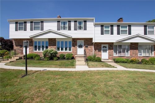 apt-c2-6486 State Rd, Parma, OH, 44134-4162 | Card Image