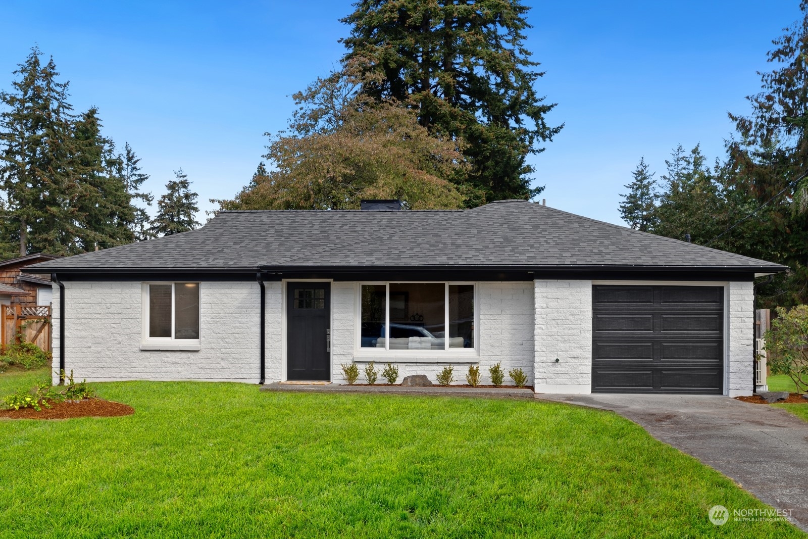 182nd St, Shoreline, WA 98133