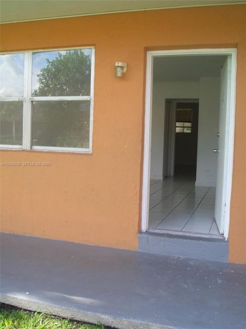 apt-15d-9760 Sw 184th St, Cutler Bay, FL, 33157-6973 | Card Image