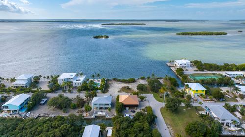 3759 Seagrape St, Big Pine Key, FL, 33043-6115 | Card Image