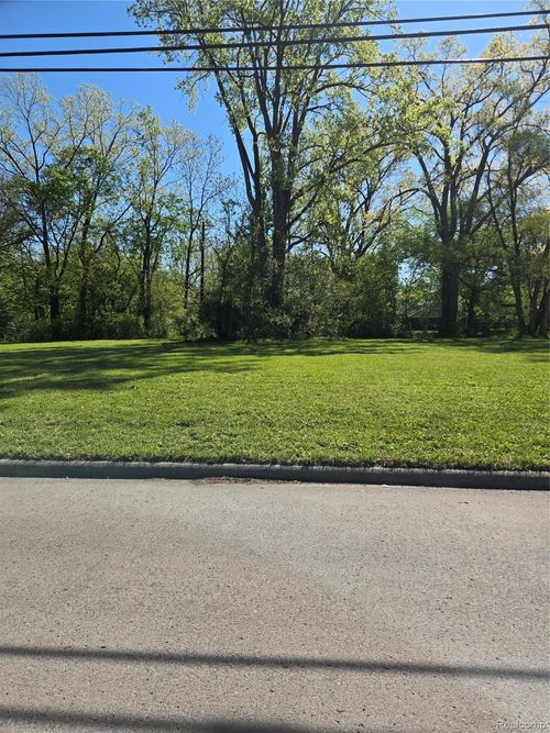 5099 Admiral St, Westland, MI, 48186 | Card Image