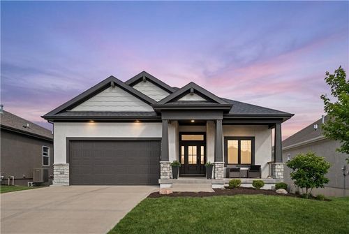 15426 W 173rd St, Olathe, KS, 66062 | Card Image