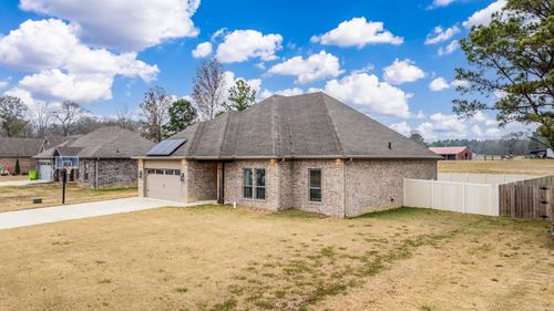 104 Hayden Dr, Beebe, AR, 72012-8019 | Card Image