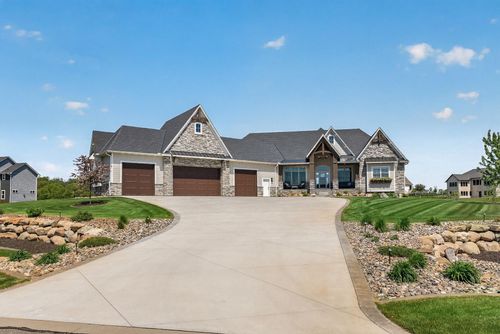 4435 167th Ave Nw, Andover, MN, 55304-3386 | Card Image