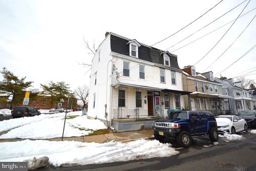 201 York St, BURLINGTON, NJ, 08016-1502 | Card Image