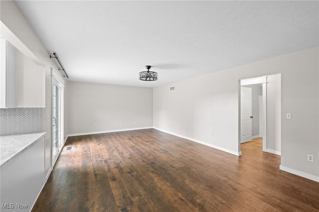 14294 Lagrange Rd, House other with 3 bedrooms, 2 bathrooms and null parking in Lagrange OH | Image 13