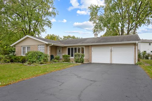 89 Grange Rd, Elk Grove Village, IL, 60007-3908 | Card Image