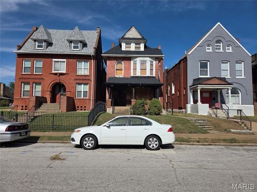 4451 Washington Blvd, Saint Louis, MO, 63108-1820 | Card Image