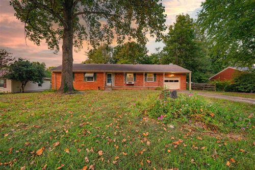 3911 Locust Hill Drive, Owensboro, KY, 42303 | Card Image