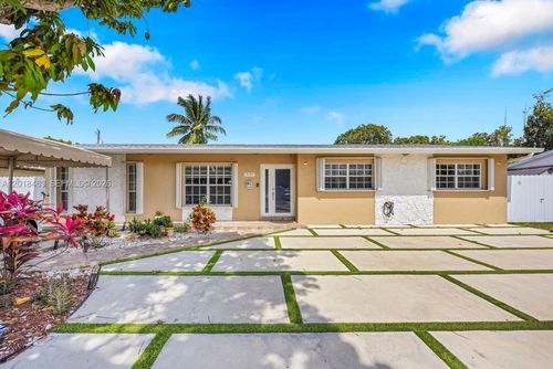 15725 Sw 102nd Pl, Miami, FL, 33157-1528 | Card Image