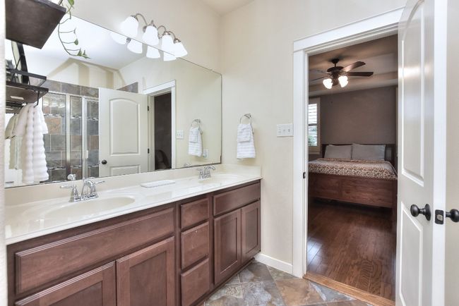 110 Chestnut Ct, House other with 4 bedrooms, 4 bathrooms and 4 parking in Georgetown TX | Image 21