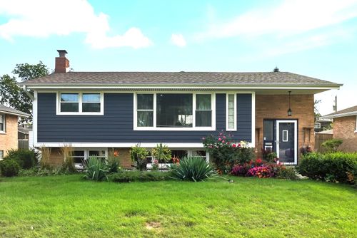 10817 S Oak Park Ave, Worth, IL, 60482-1520 | Card Image