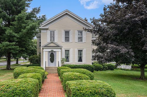 380 Centreville St, Constantine, MI, 49042-1202 | Card Image