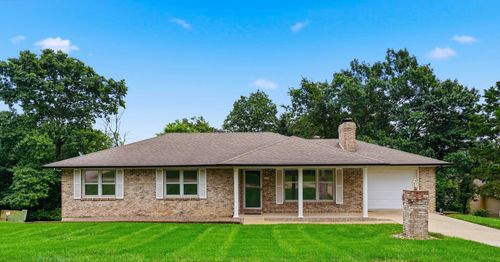 925 Nelson Dr, JEFFERSON CITY, MO, 65101 | Card Image