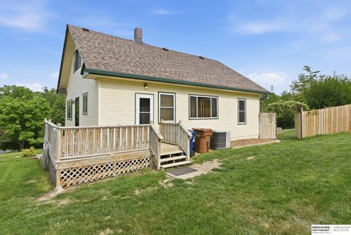 7402 Sarpy Ave, Bellevue, NE, 68147-1459 | Card Image